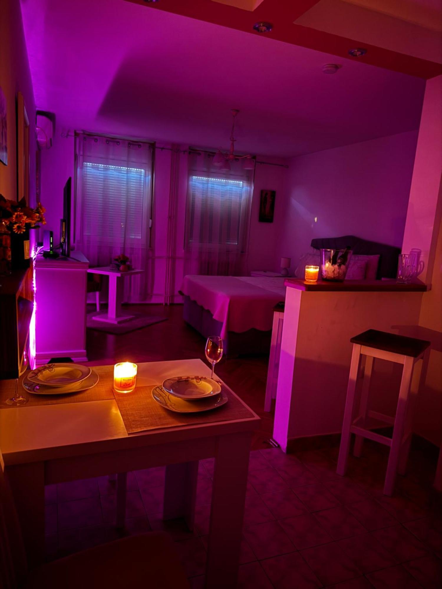 Post Apartmani - Sajam Novi Sad Dış mekan fotoğraf
