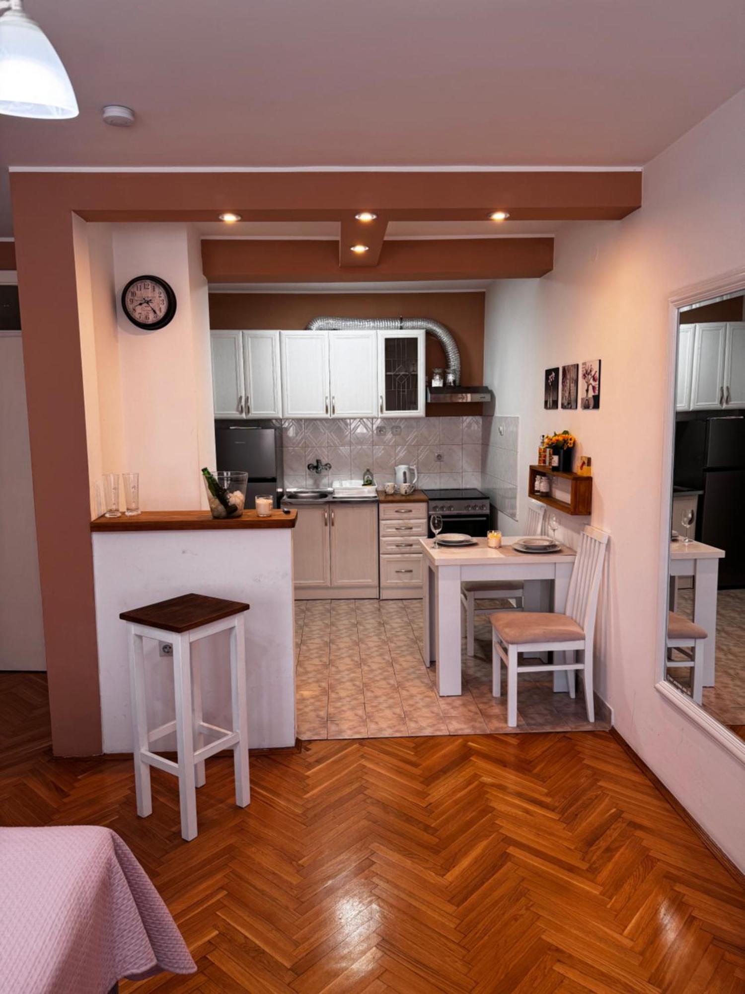 Post Apartmani - Sajam Novi Sad Dış mekan fotoğraf